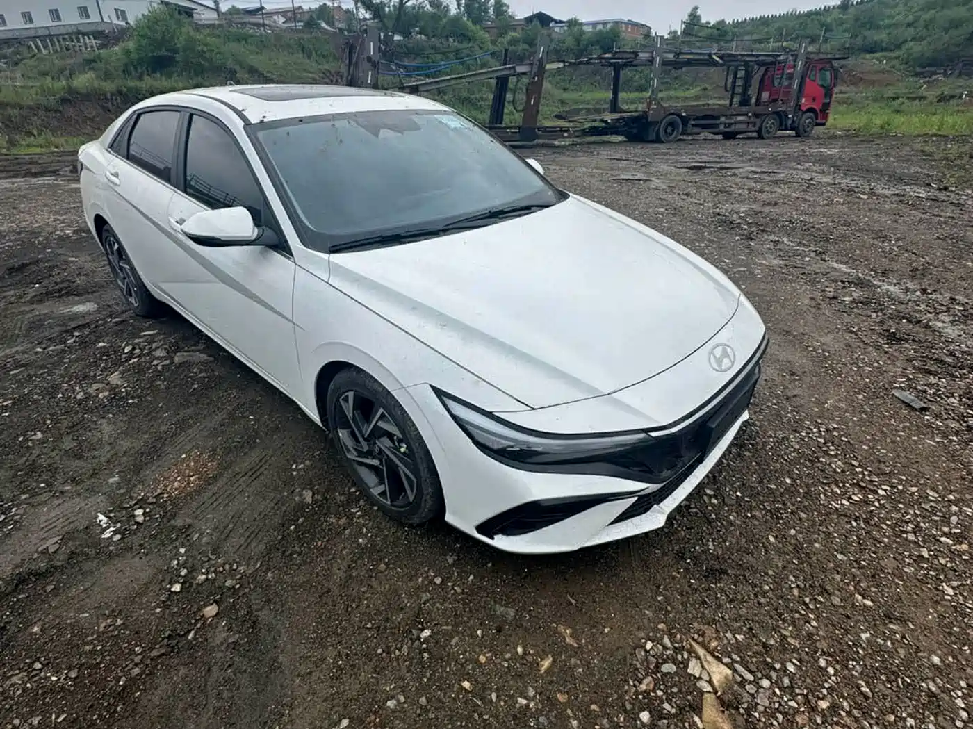 Hyundai Elantra 2025