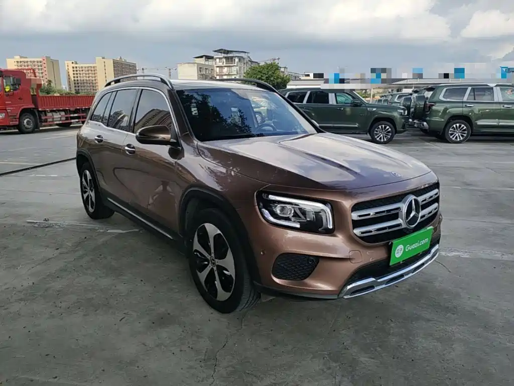Mercedes-Benz GLB 2021