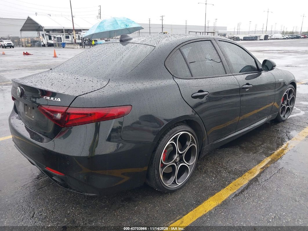 Alfa Romeo Giulia 2022