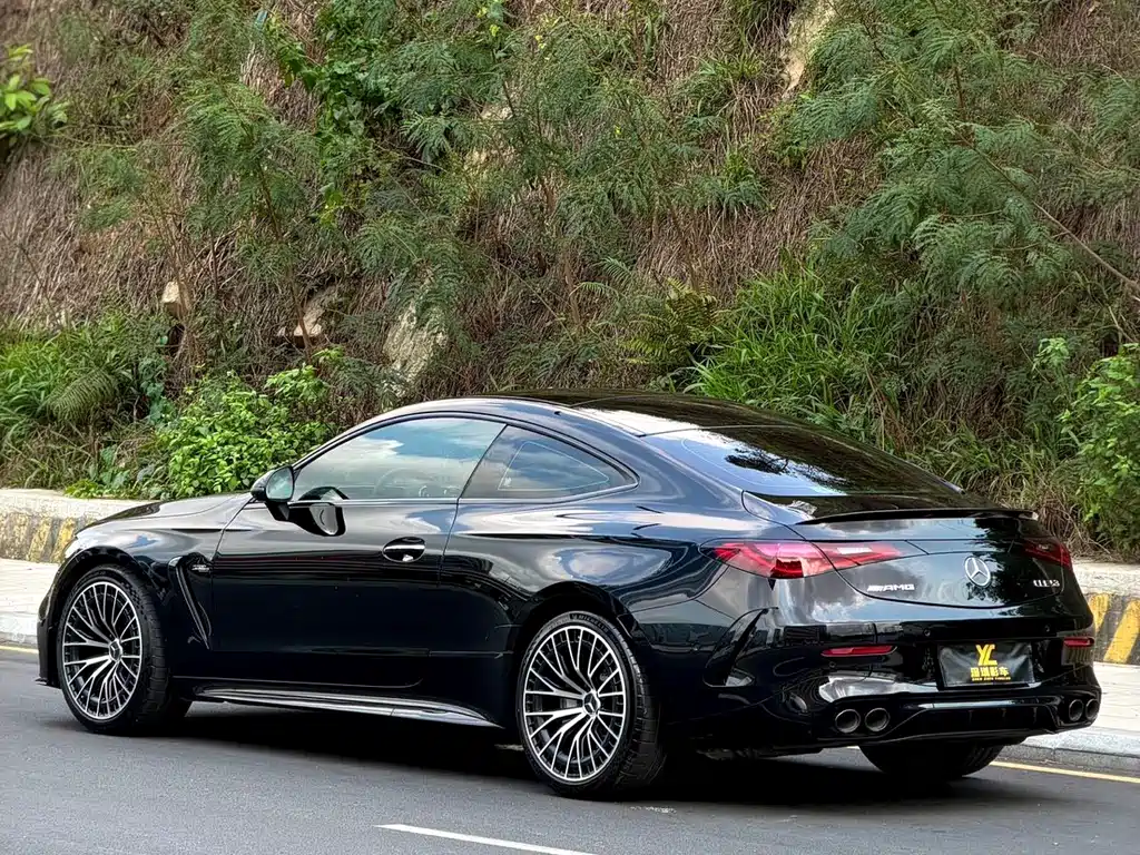 Mercedes-Benz CLE AMG 2025
