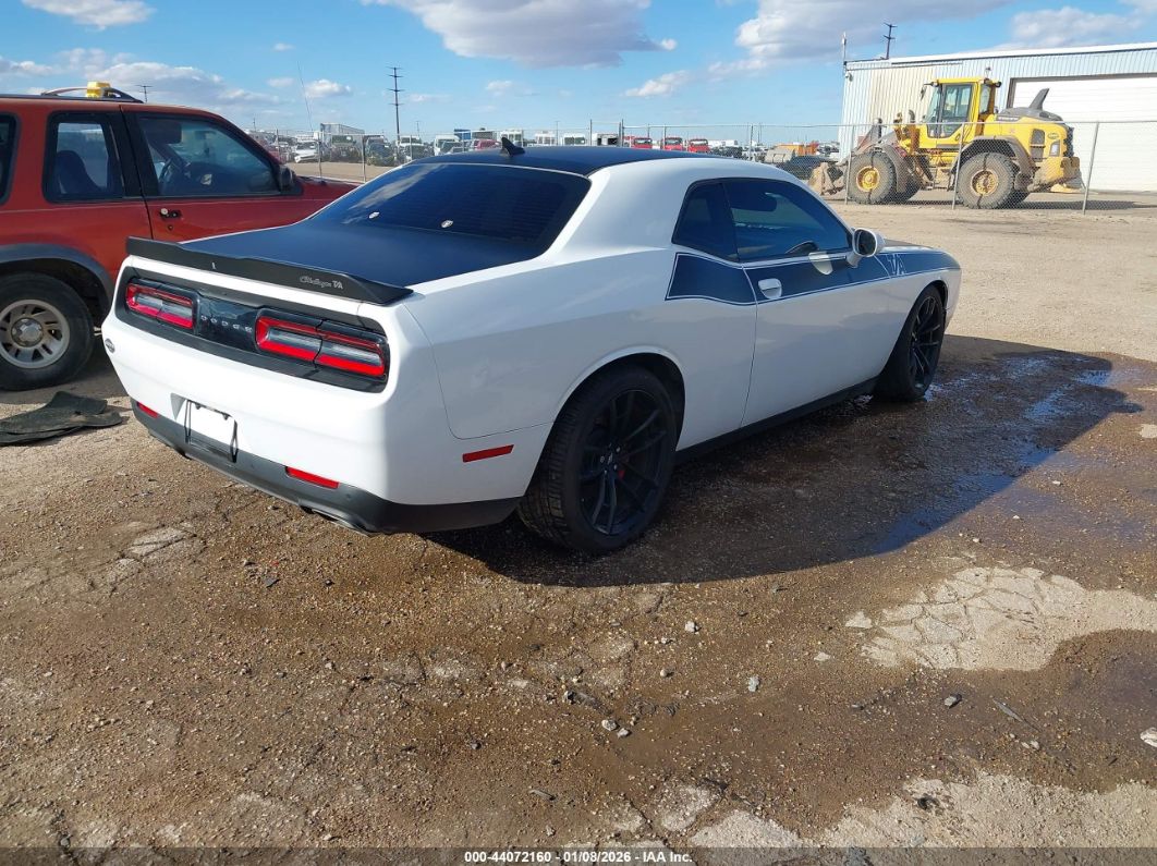 Dodge Challenger 2021