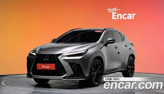 Lexus NX 2023