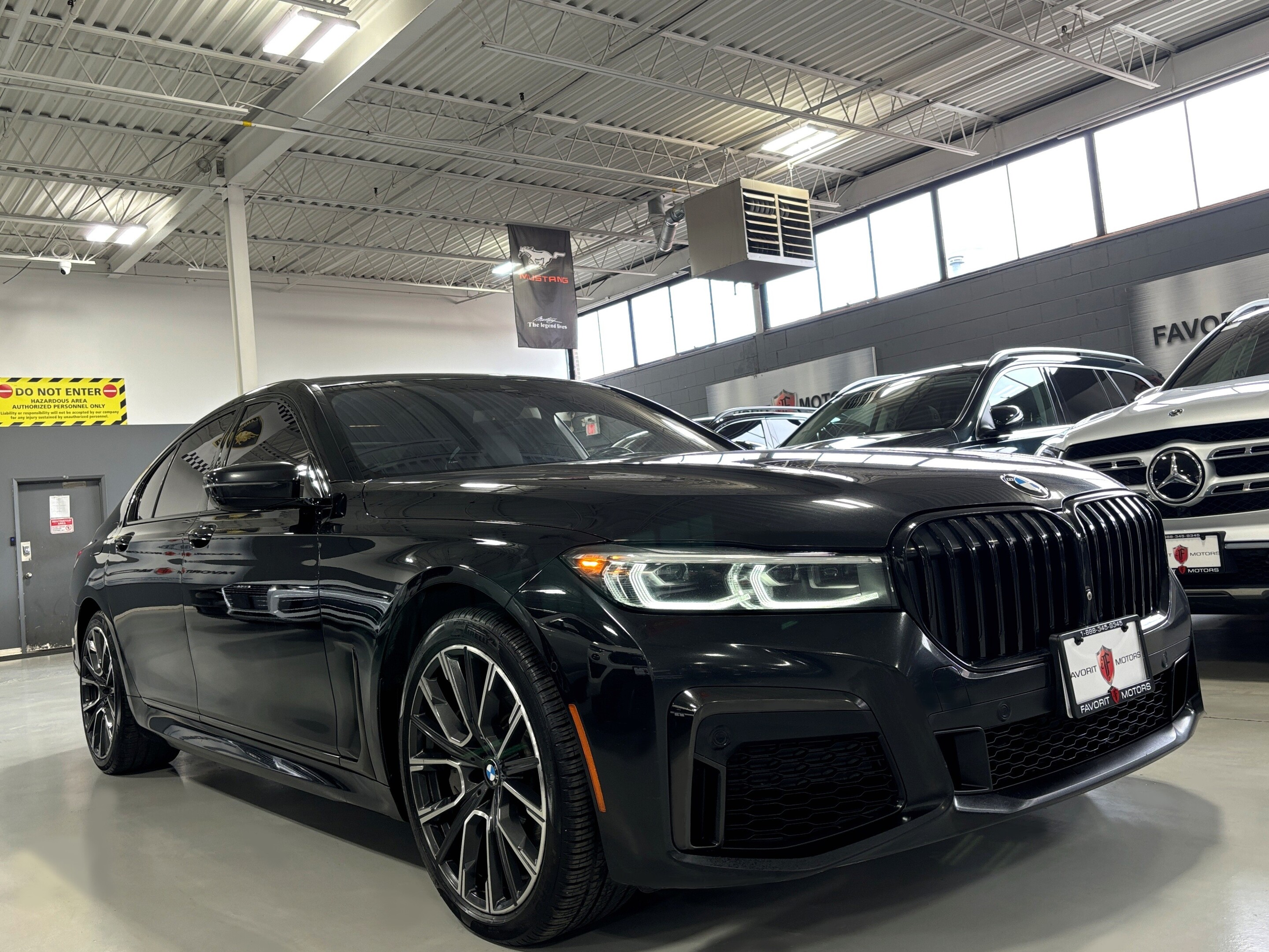 BMW 7 серии 2020