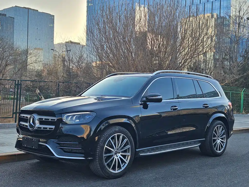 Mercedes-Benz GLS 2023
