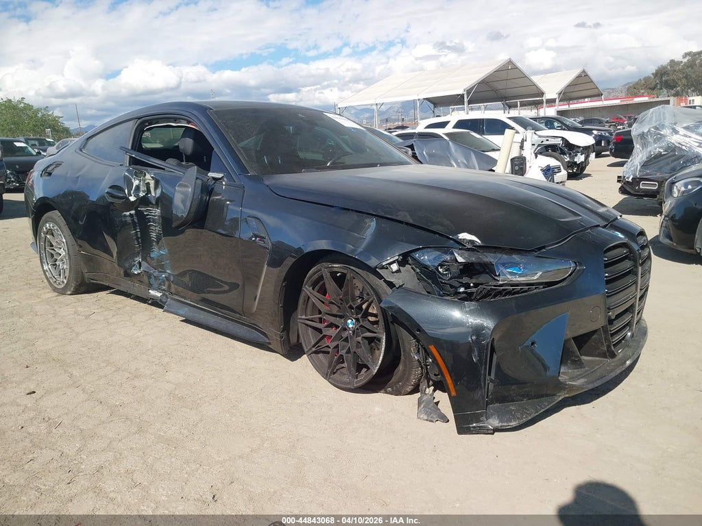 BMW M4 2022
