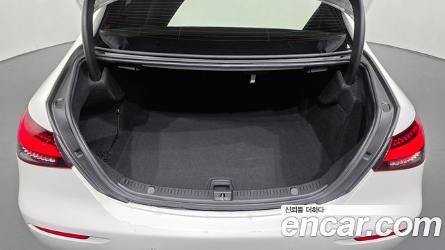 Mercedes-Benz E-Класс 2021