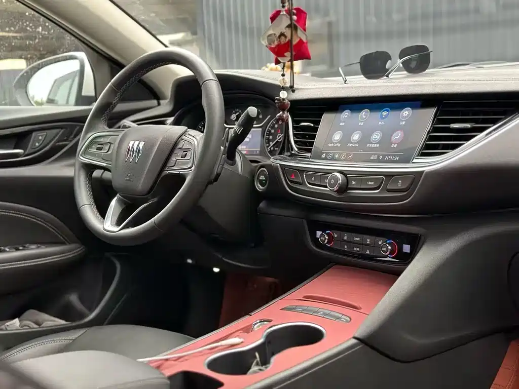 Buick Regal 2024
