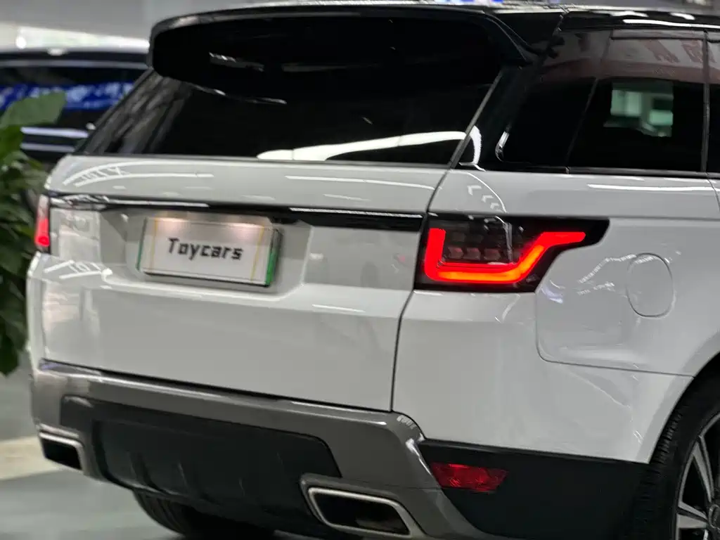 Land Rover Discovery 2021