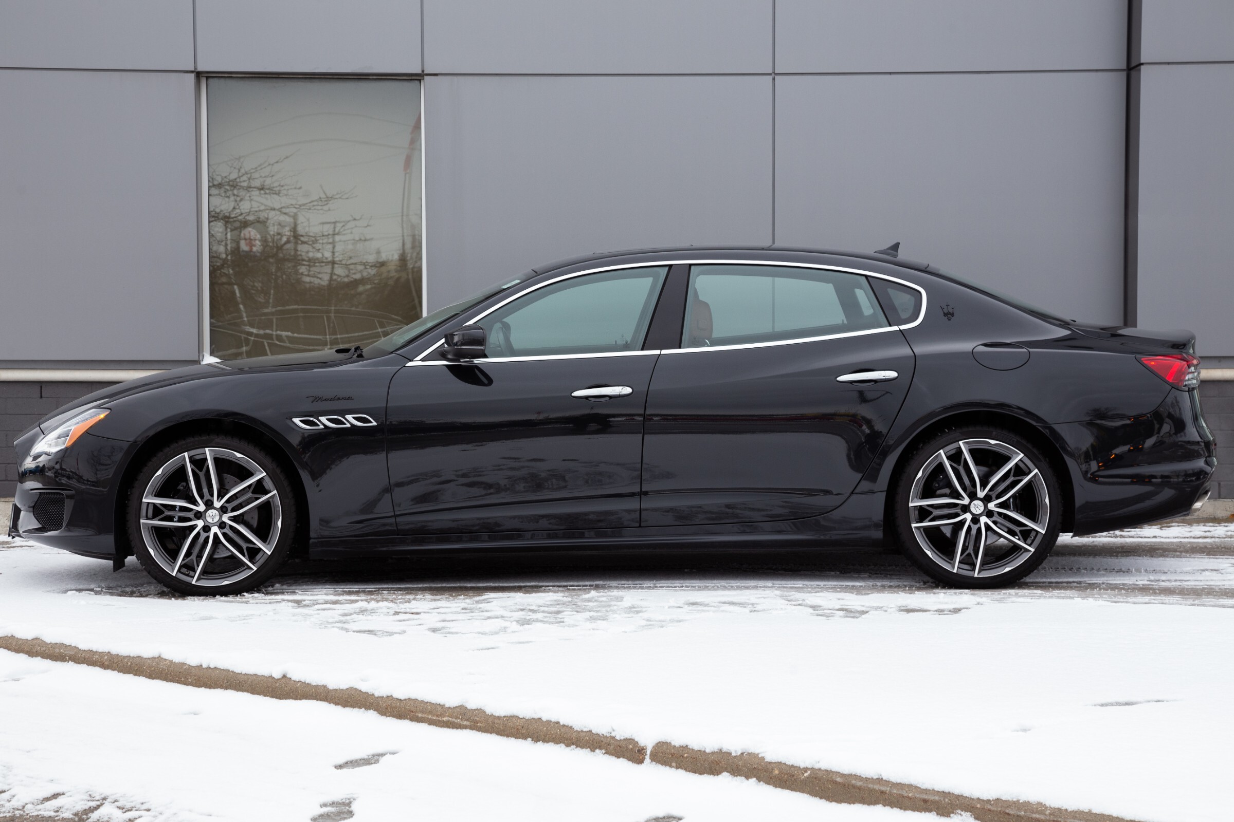 Maserati Quattroporte 2023