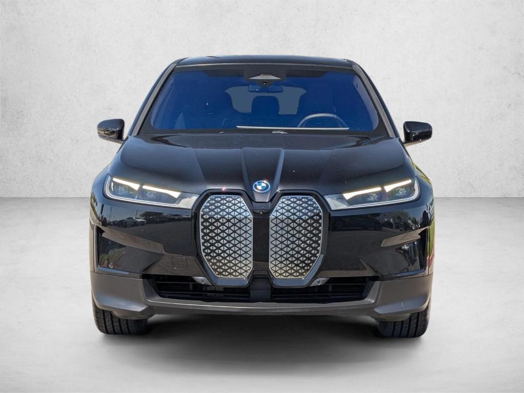 BMW iX 2023
