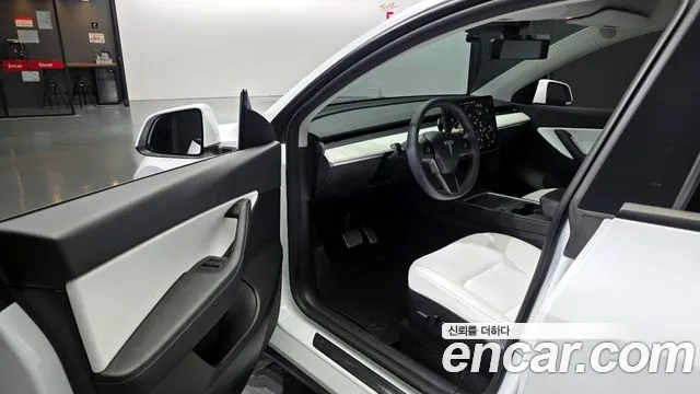Tesla Model Y 2022