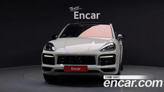 Porsche Cayenne 2023