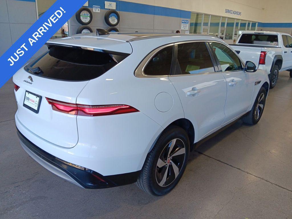 Jaguar F-Pace 2022