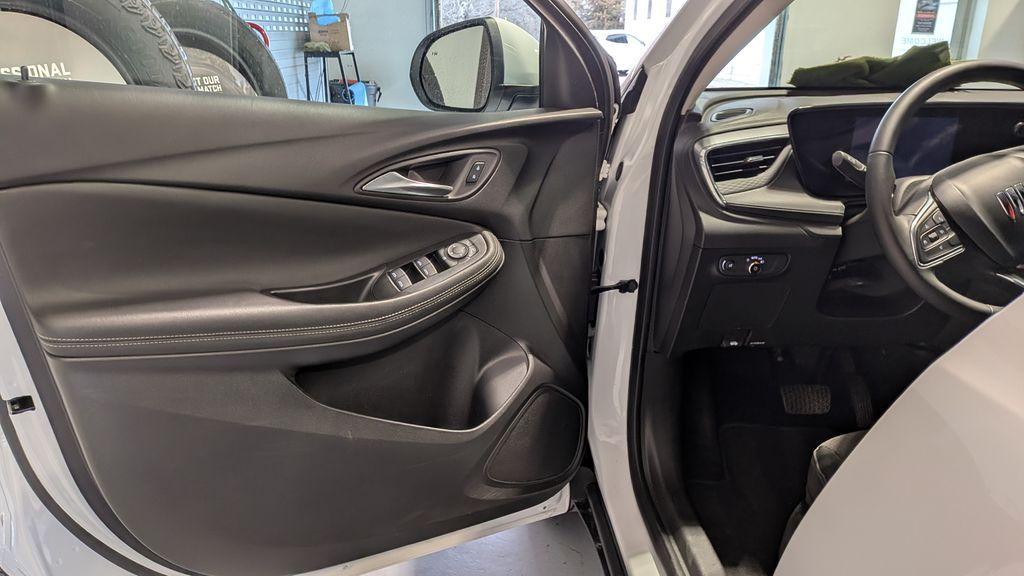 Buick Encore GX 2025