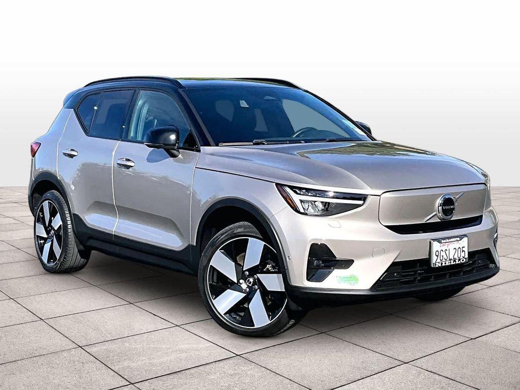 Volvo XC40 2023