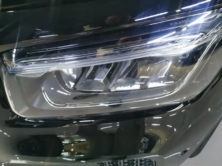 Mercedes-Benz GLB 2024