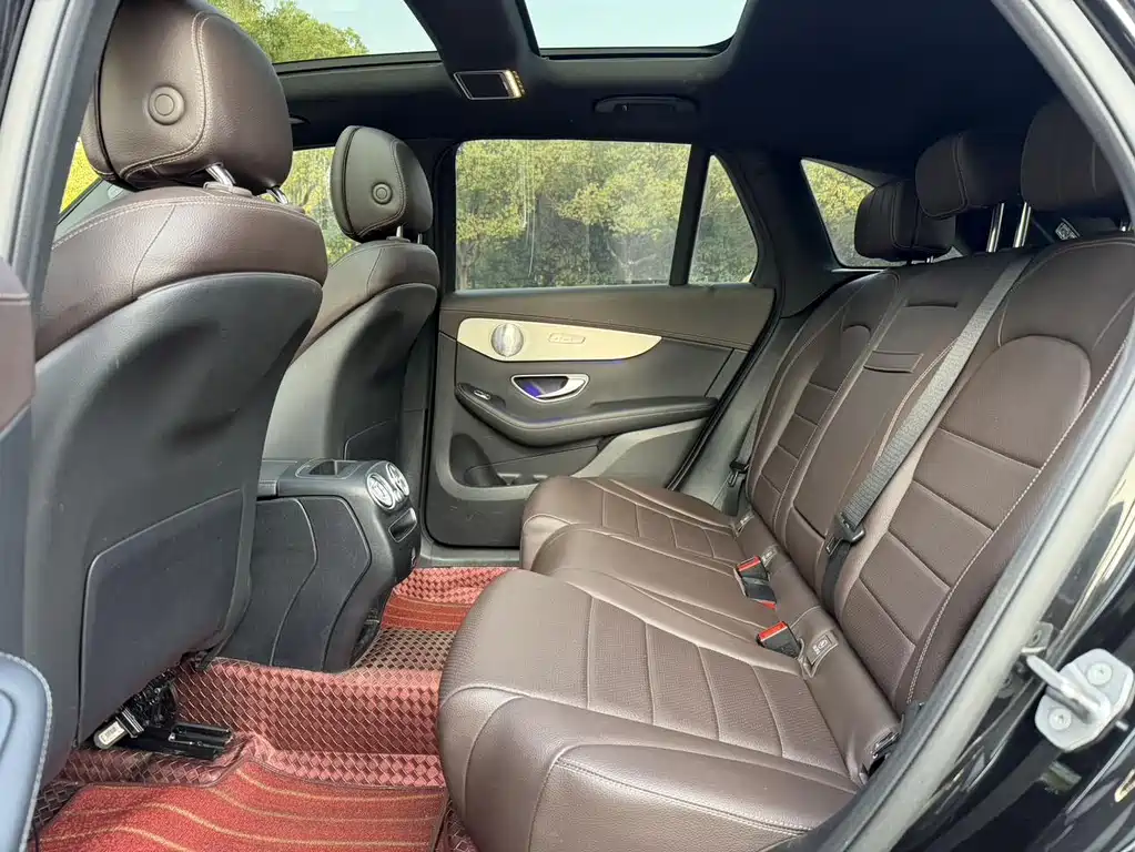 Mercedes-Benz GLC 2022