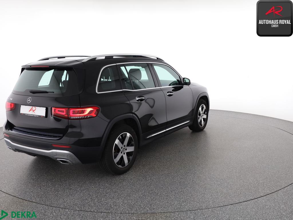 Mercedes-Benz GLB 250 2022