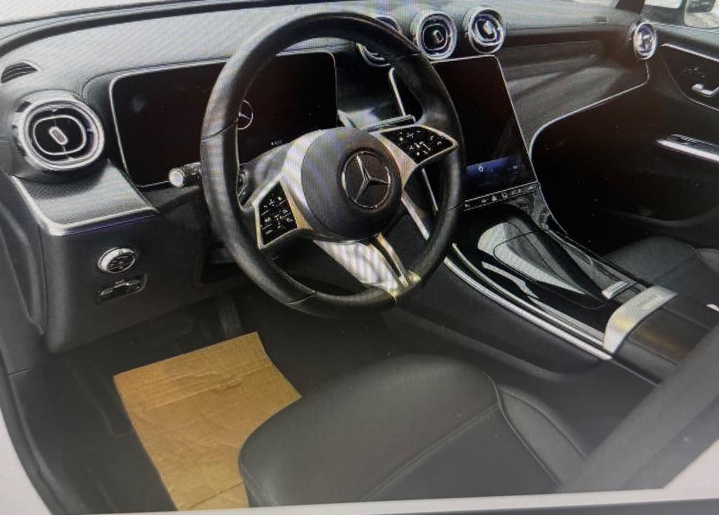 Mercedes-Benz GLC 220 2023