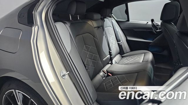 BMW 5 серии 2025