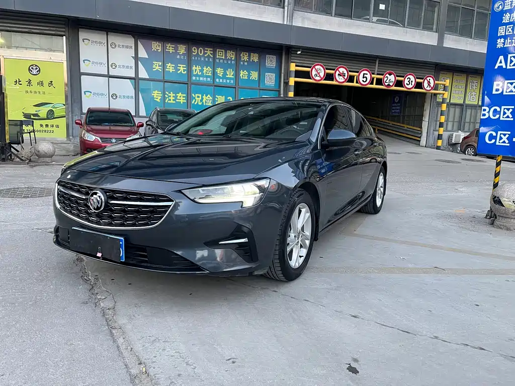 Buick Regal 2021