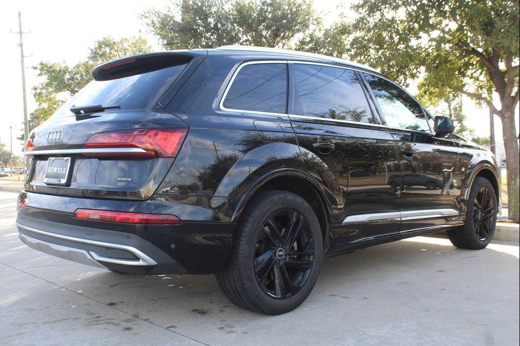 Audi Q7 2023