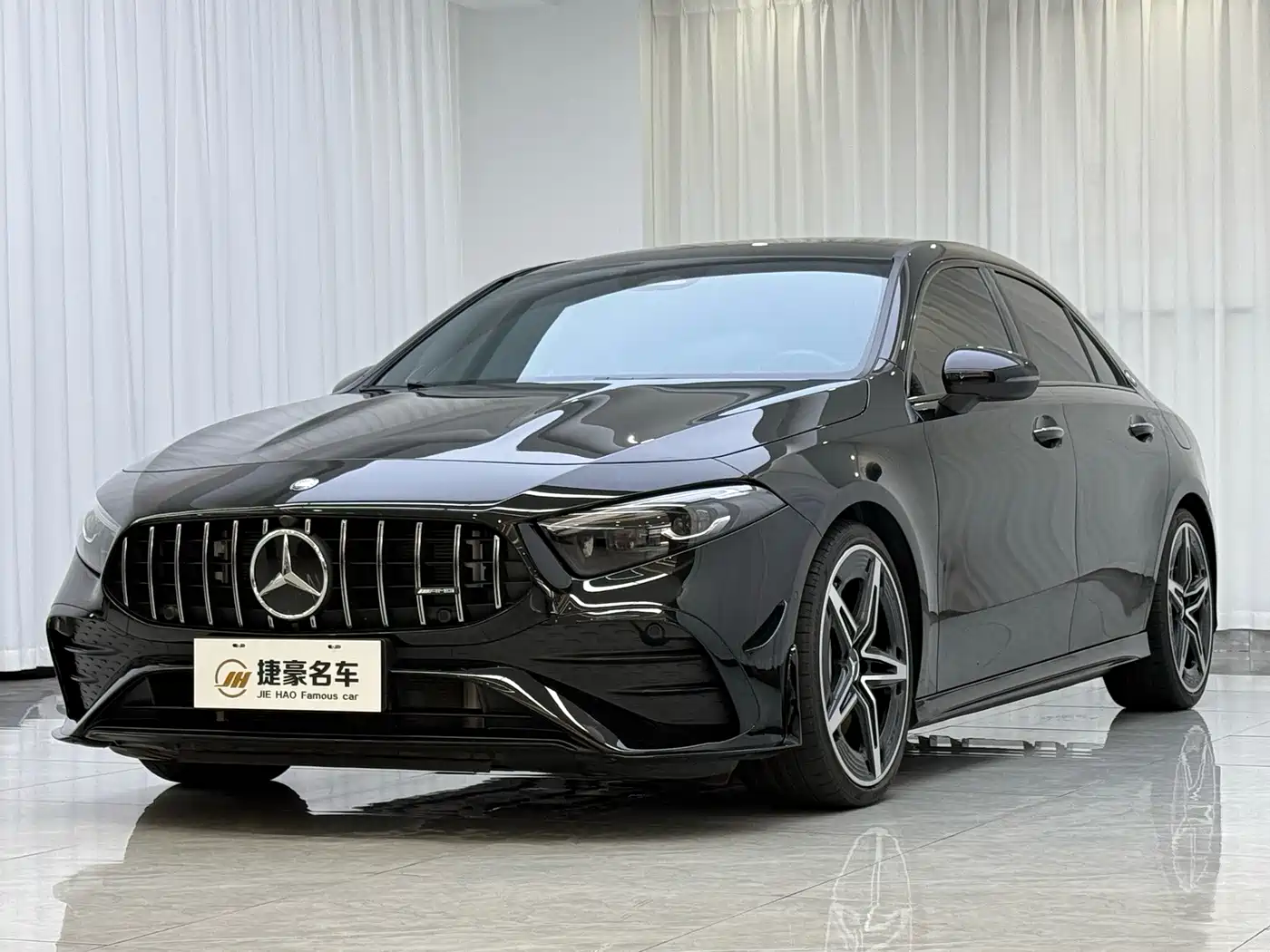 Mercedes-Benz A-Класс 2025