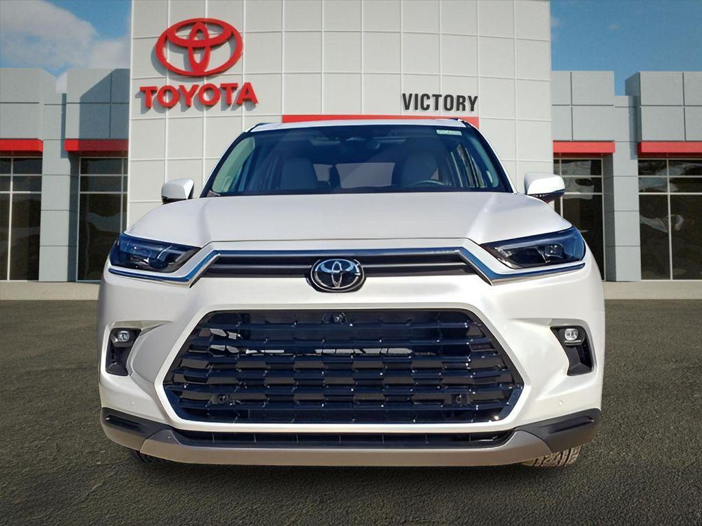 Toyota Grand Highlander 2026
