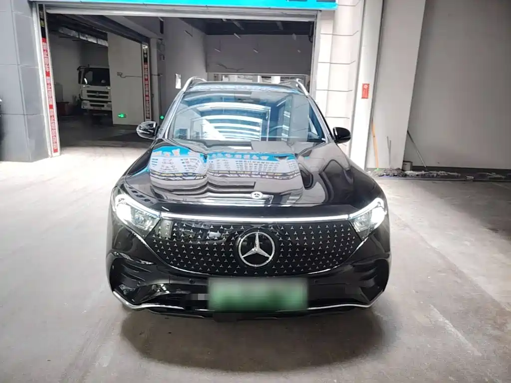 Mercedes-Benz EQB 2024