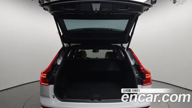 Volvo XC60 2021