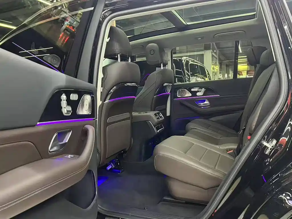 Mercedes-Benz GLS 2023