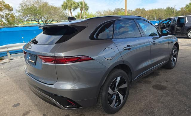 Jaguar F-Pace 2024