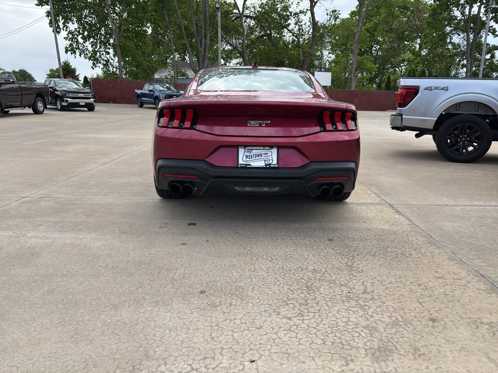 Ford Mustang 2025
