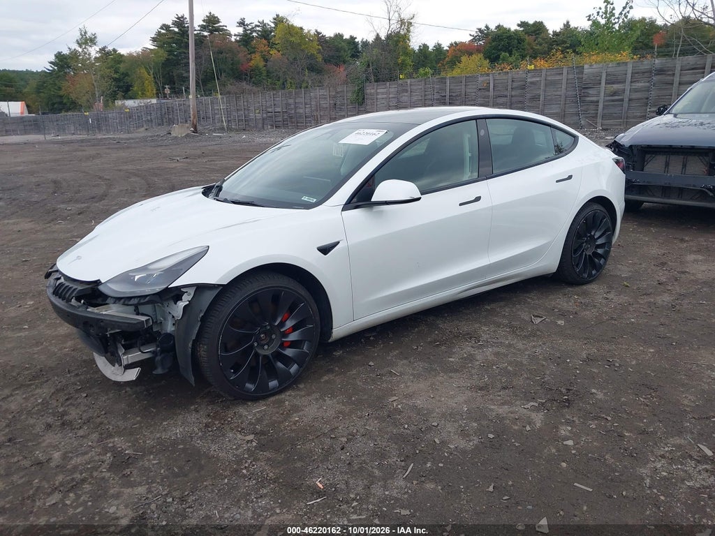 Tesla Model 3 2022