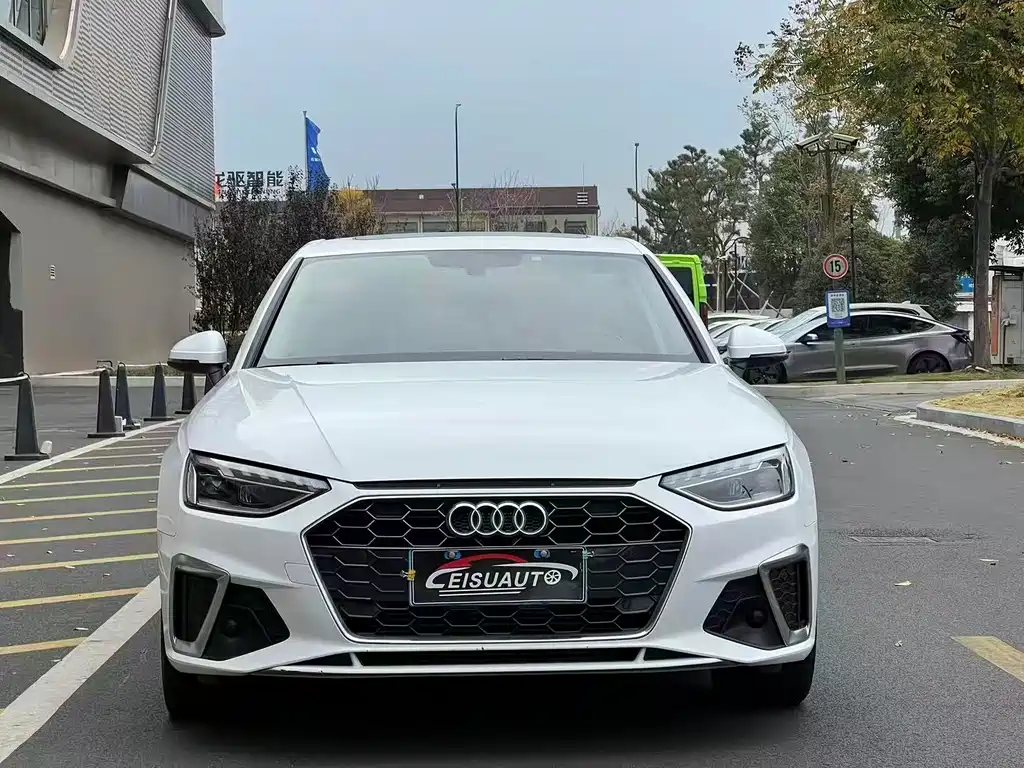 Audi A4 2021