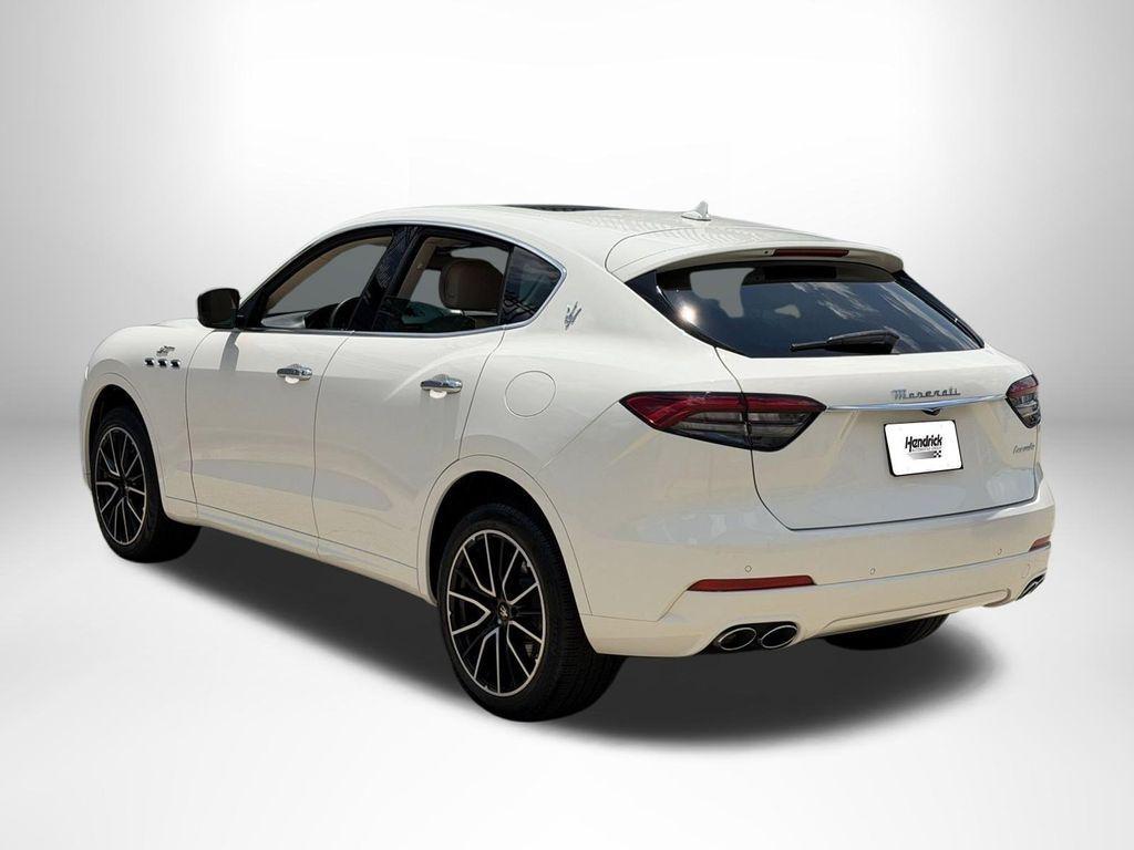 Maserati Levante 2022