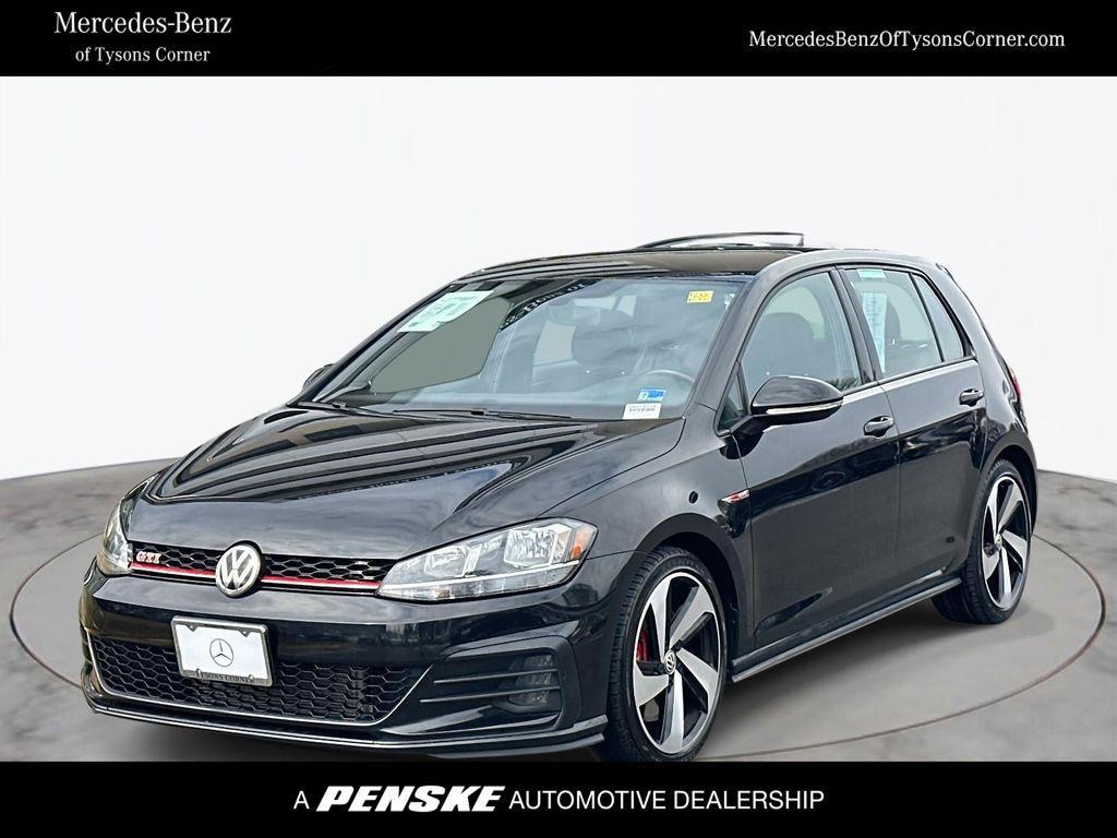 Volkswagen Golf 2021