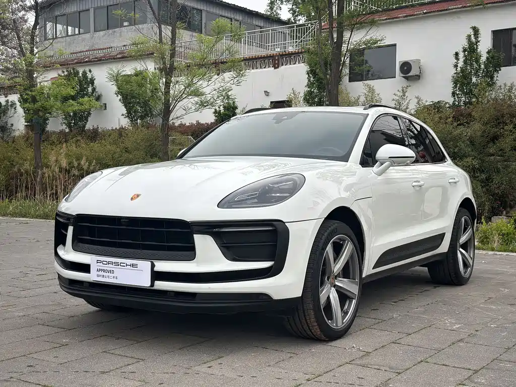 Porsche Macan 2022