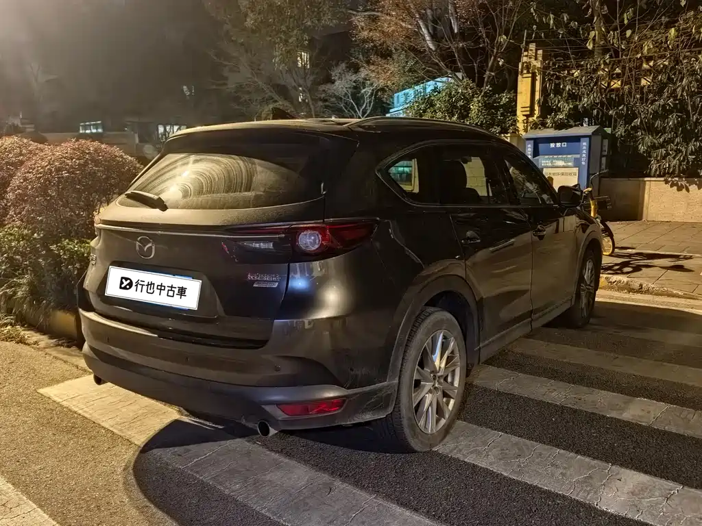Mazda CX-8 2023