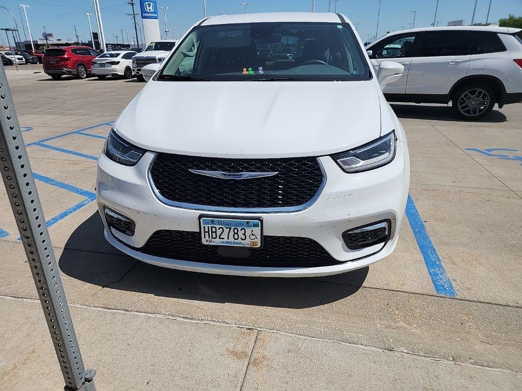 Chrysler Pacifica 2022