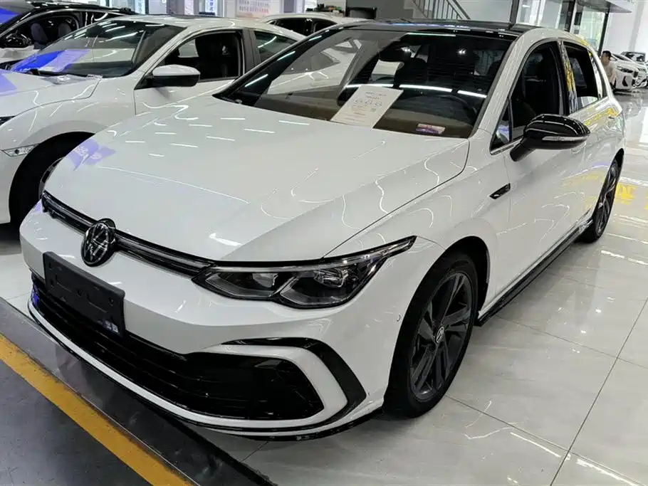 Volkswagen Golf 2023