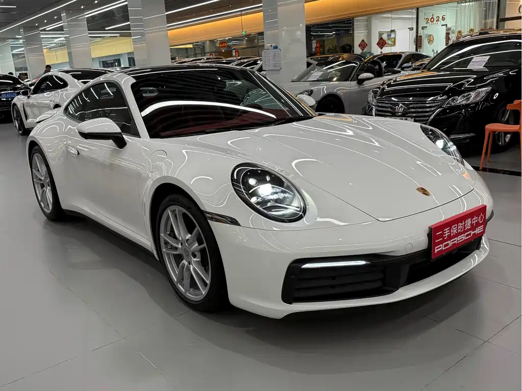 Porsche 911 2021