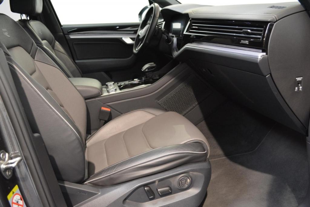 Volkswagen Touareg 2022