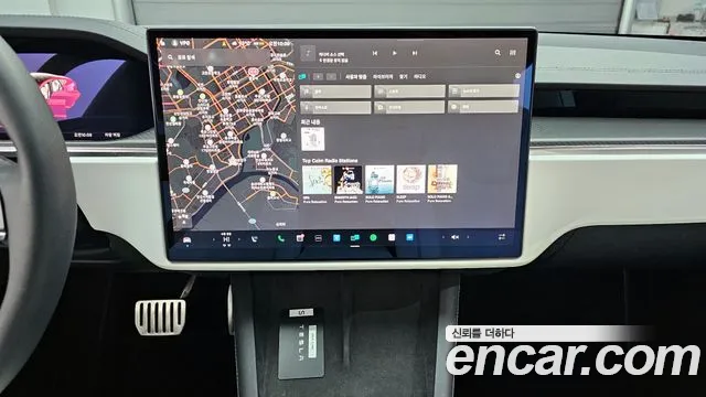 Tesla Model S 2023