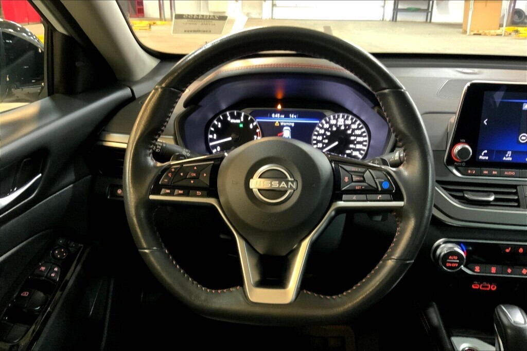 Nissan Altima 2024