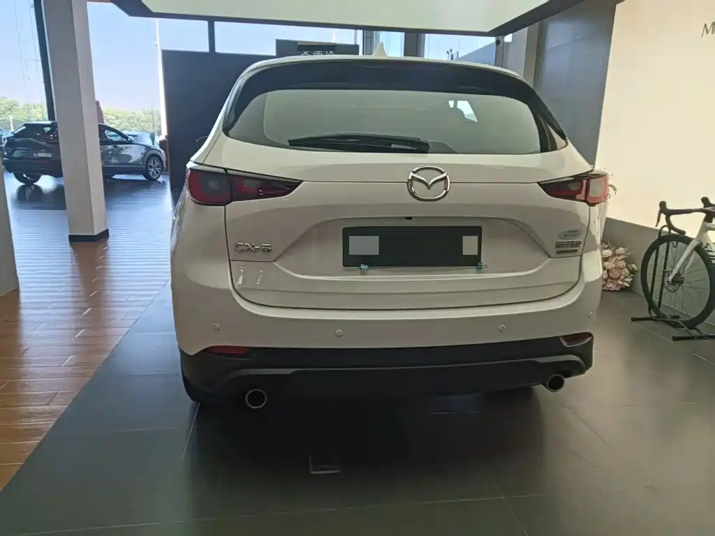 Mazda CX-5 2024