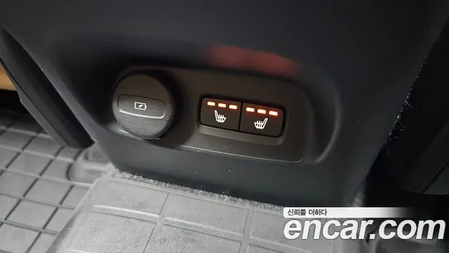 Volvo XC40 2021
