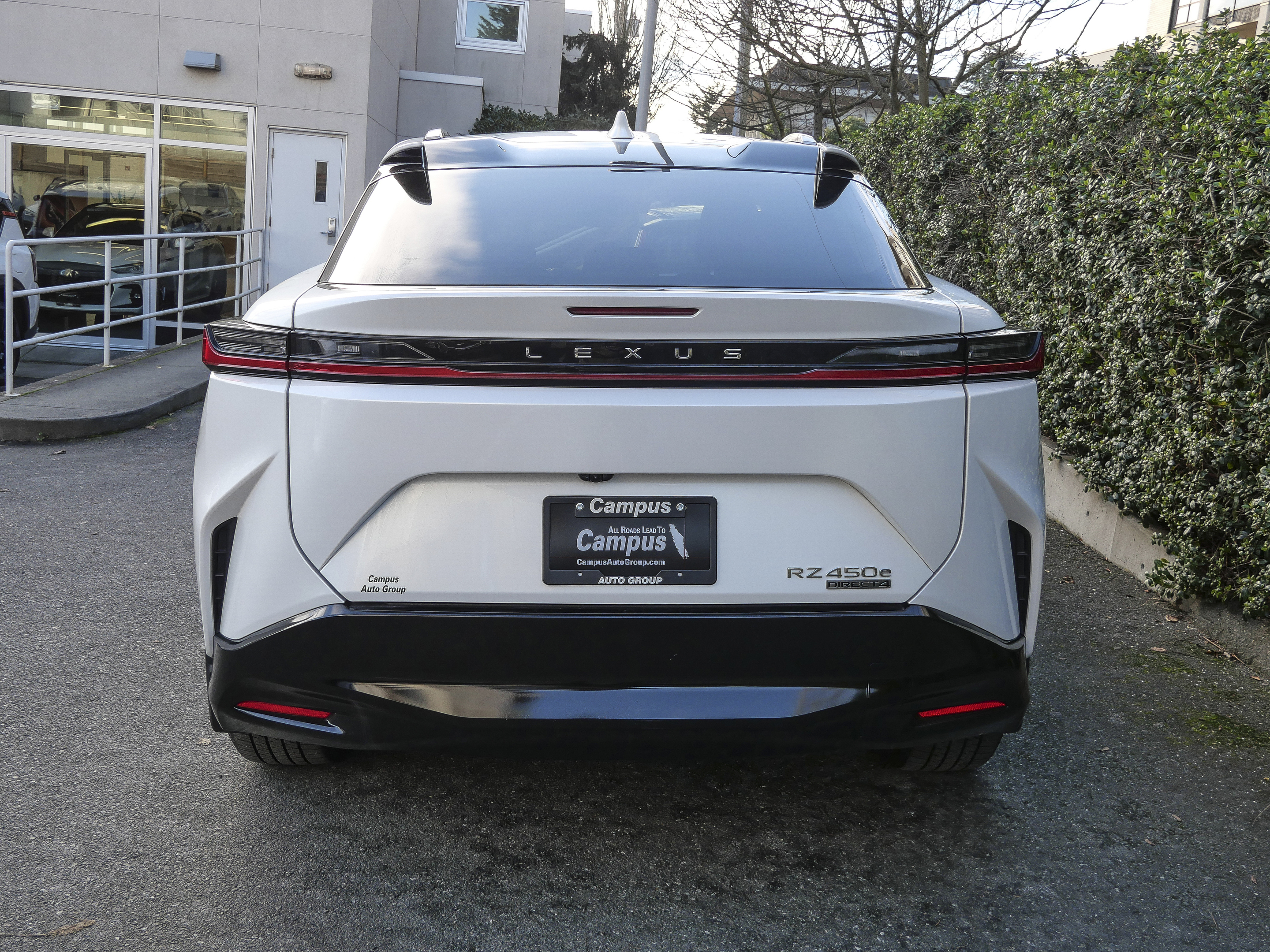 Lexus RZ 2024