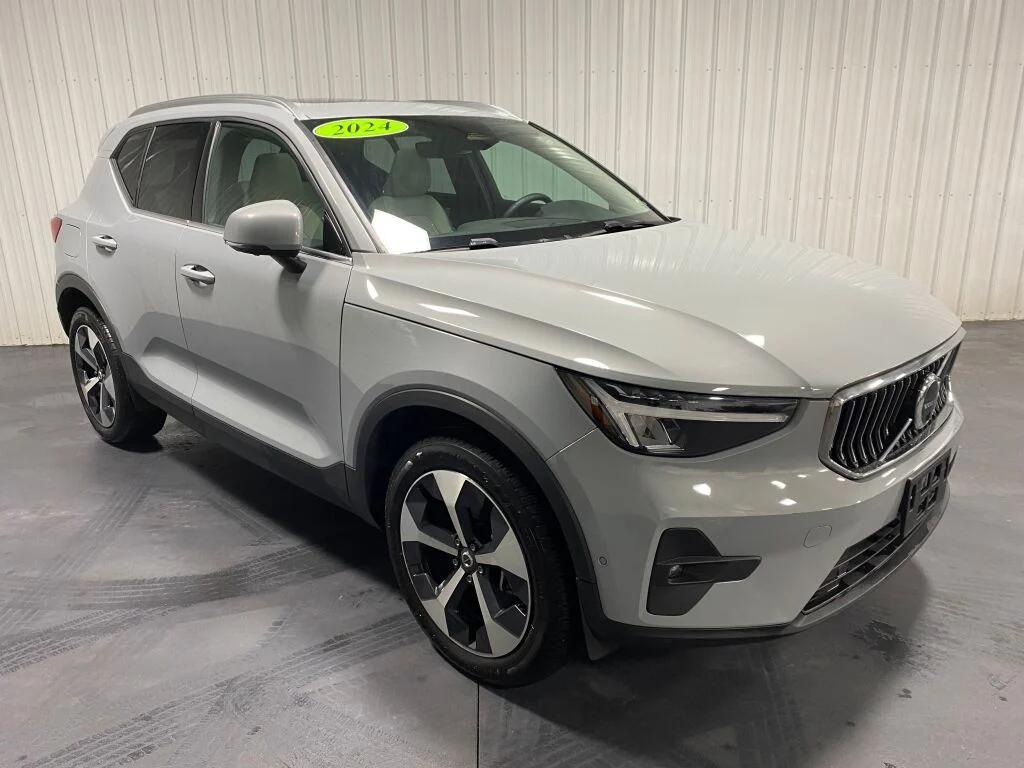 Volvo XC40 2024