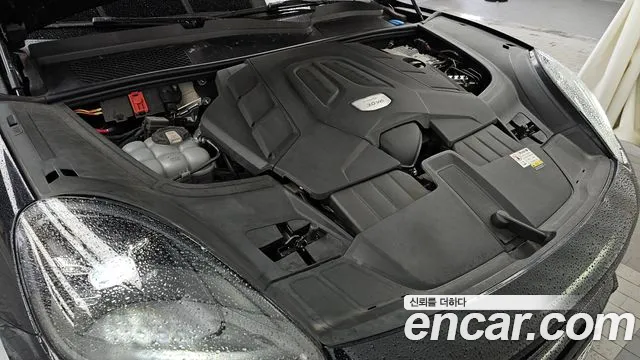 Porsche Cayenne 2023
